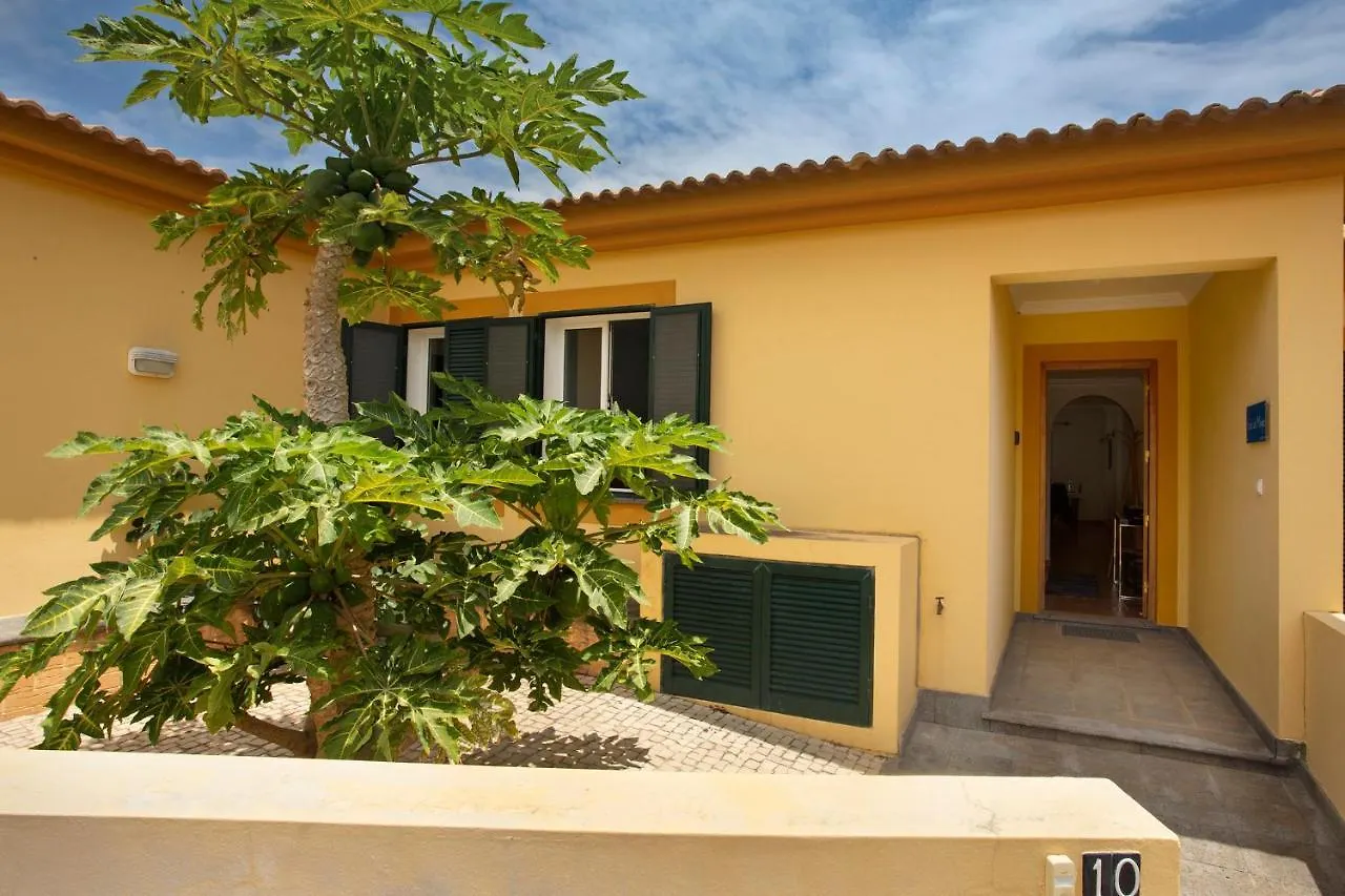 Casa De Ferias A 75 Metros Da Praia Campo de Baixo