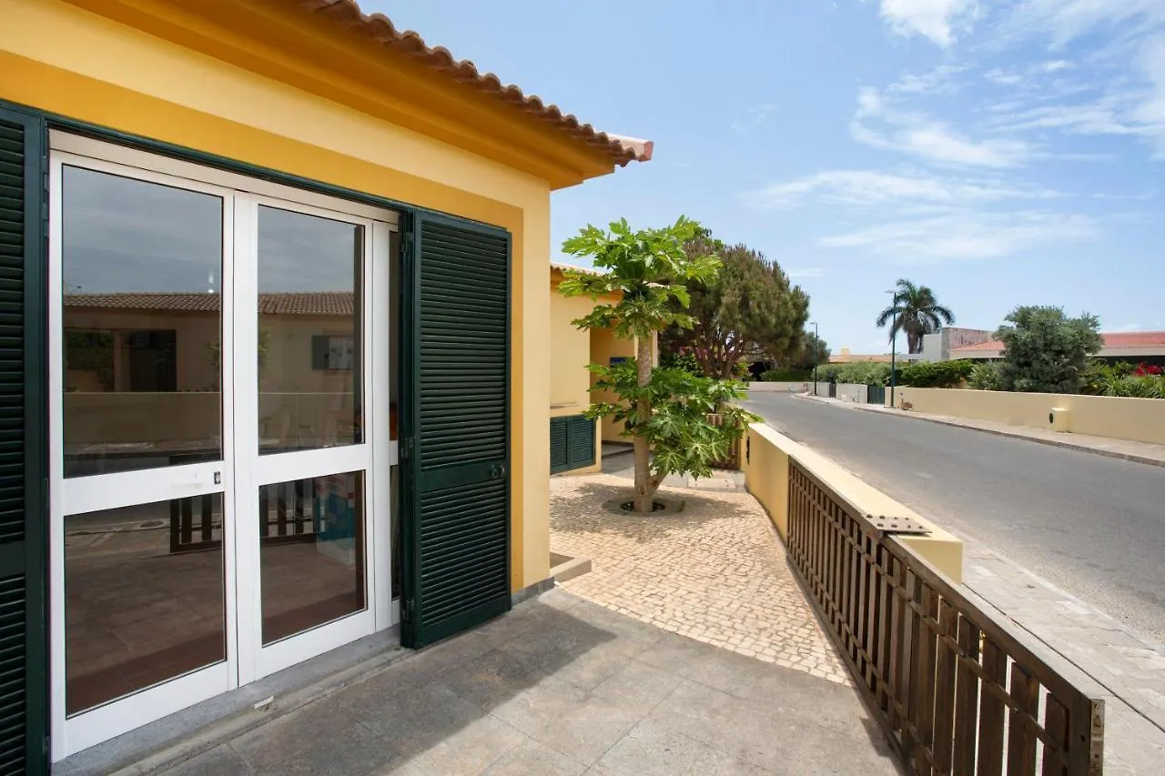 Holiday home Casa De Ferias A 75 Metros Da Praia Campo de Baixo